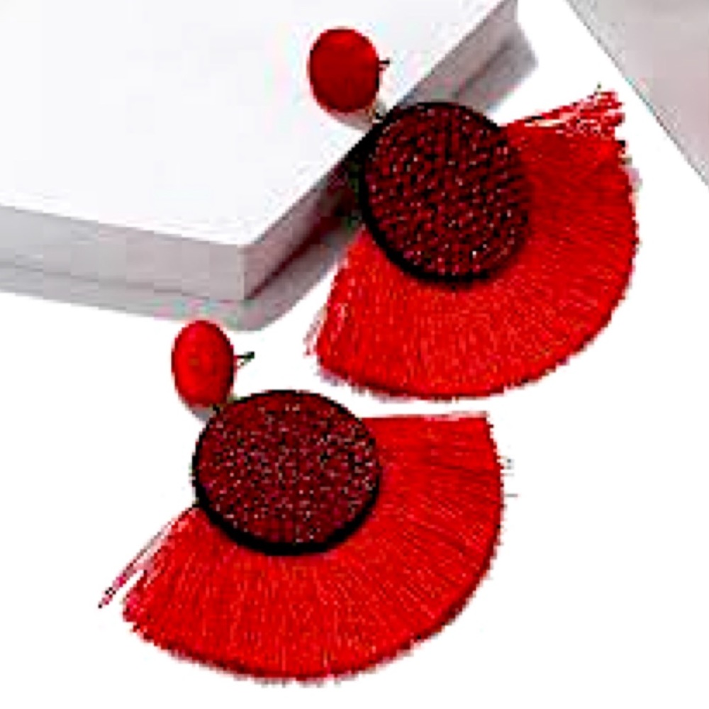 RED TASSEL FRINGE EARRINGS - Picture 3 of 8